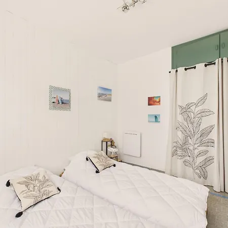 200m De La Plage, Jardin, 2 Adultes 2 Enfants * Les Bussolleries