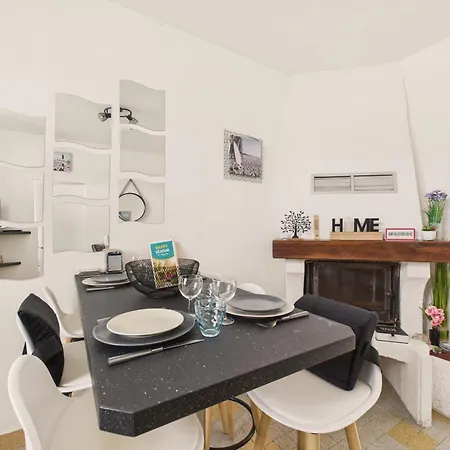 200m De La Plage, Jardin, 2 Adultes 2 Enfants * Les Bussolleries