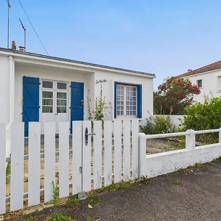 200m De La Plage, Jardin, 2 Adultes 2 Enfants